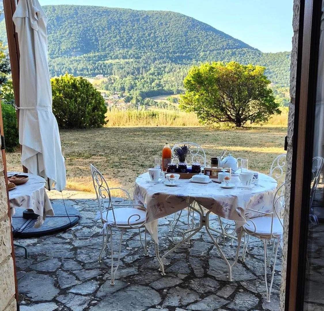 Chambres Chez L'Habitant Montbrun-les-Bains Panzió
